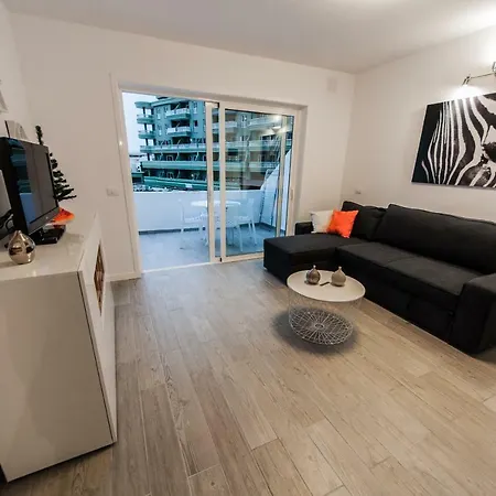 Moma's Apartment